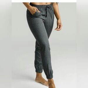 New Zyia Light Charcoal Boulevard Jogger
